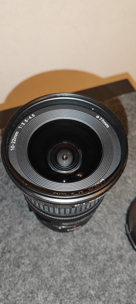 CanonCanon EF-S 10-22mm f/3.5-4.5 USM9725bf47-d3cc-4e98-93fe-f960e2f78490
