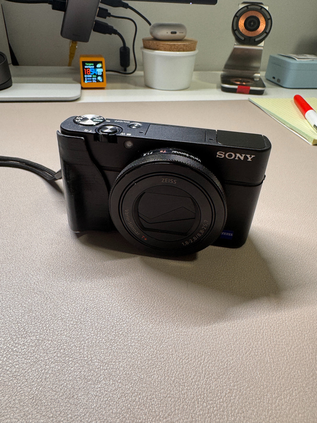SonyRX100 IVfda44ca2-b9e0-4765-8069-eab4dd3ecbfe