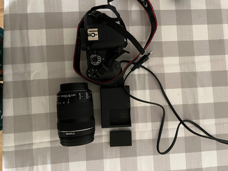 Canon Canon EOS 800Df16ecdf4-91a2-4611-8741-6a8be1c8cc51