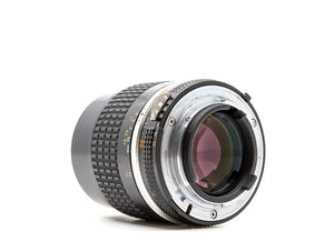 Nikon Ai-S Nikkor 105mm f/2.5