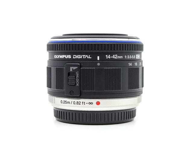Olympus M.Zuiko Digital ED 14-42mm f/3.5-5.6 - segunda mano - excelente estado - foto principal - SKU 3761467 - Camera Market