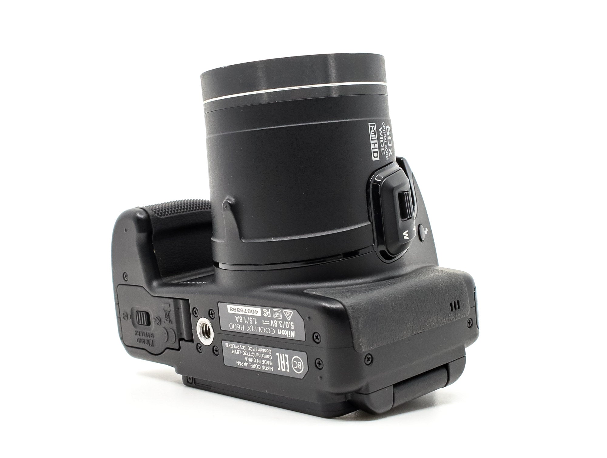 Discover the incredible features of the Nikon Coolpix P600 at