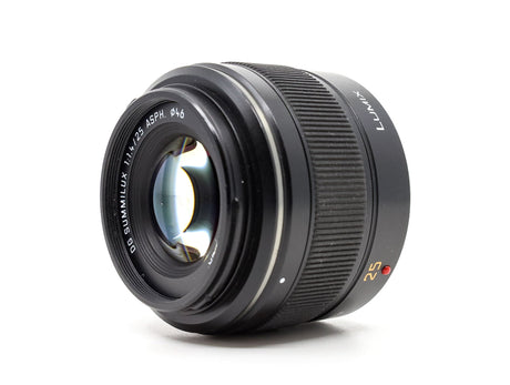 Panasonic Leica DG Summilux 25mm f/1.4 ASPH. - segunda mano - excelente estado - detalle 2 de 3 - SKU 3778613 - Camera Market