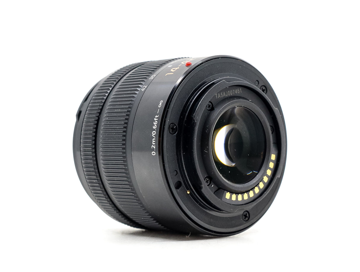 Panasonic Lumix G Vario 14-42mm f/3.5-5.6 II ASPH Mega O.I.S.