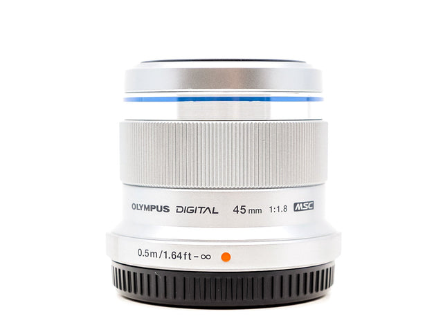 Olympus M.Zuiko Digital ED 45mm f/1.8 - segunda mano - excelente estado - foto principal - SKU 3784264 - Camera Market