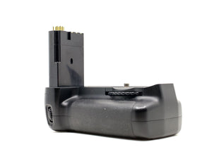 Nikon MB-D80 Battery Grip - segunda mano - excelente estado - foto principal - SKU 3772390 - Camera Market