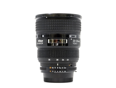 Nikon AF Nikkor 20-35mm f/2.8D 