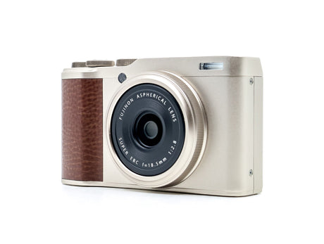 Fujifilm XF10 - segunda mano - excelente estado - foto principal - SKU 3666626 - Camera Market