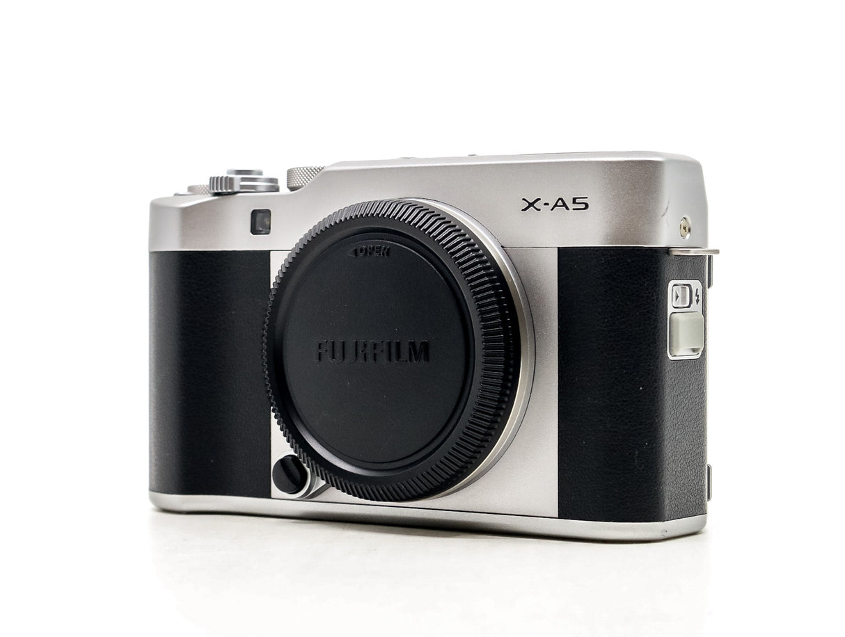 Fujifilm X-A5