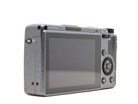 Ricoh GR III Street Edition Special Limited Kit - segunda mano - excelente estado - detalle 4 de 5 - SKU 3592383 - Camera Mar