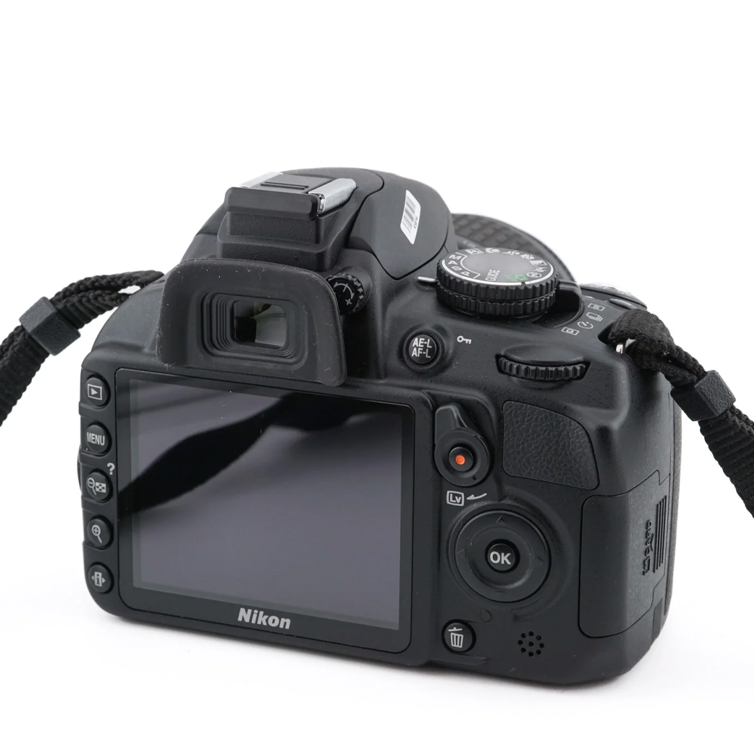 ショット数3,014！■ほぼ新品■ NikonD3100 Get the best deal on the Nikon D3100 18-55mm f3.5-5.6 G ED II AF-S