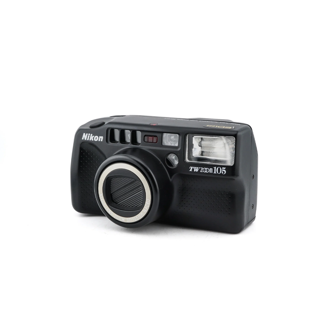 Cámara Digital Nikon Coolpix L105 12.1 MP Renovada - Zoom óptico 15x, Pantalla 3", Negra