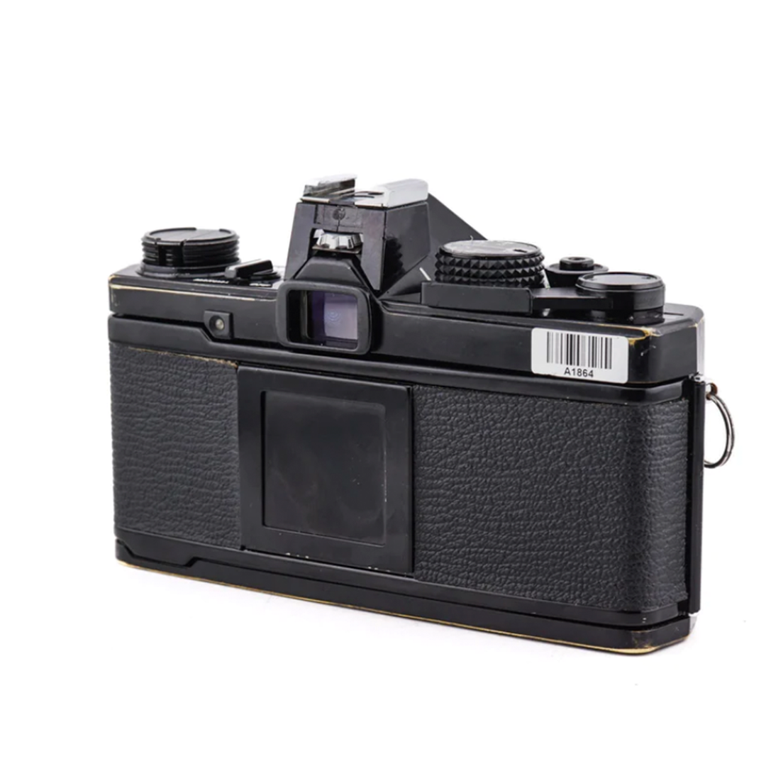 Olympus OM-2 + 50mm f1.8 F.Zuiko Auto-S - 35mm Vintage SLR Camera