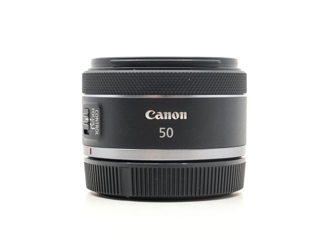 Canon RF 50mm f/1.8 STM - segunda mano - excelente estado - foto principal - SKU 3781843 - Camera Market