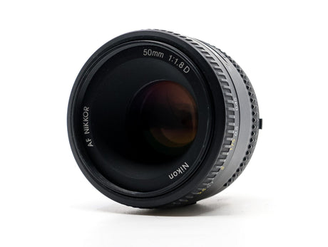 Nikon AF Nikkor 50mm f/1.8D - segunda mano - excelente estado - detalle 2 de 3 - SKU 3787891 - Camera Market