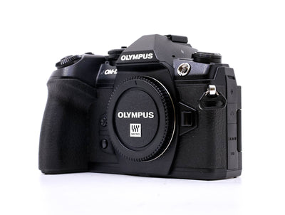 Olympus OM-D E-M1 Mark II