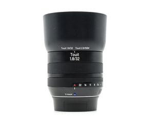 ZEISS Touit 32mm f/1.8 - Fujifilm X Fit