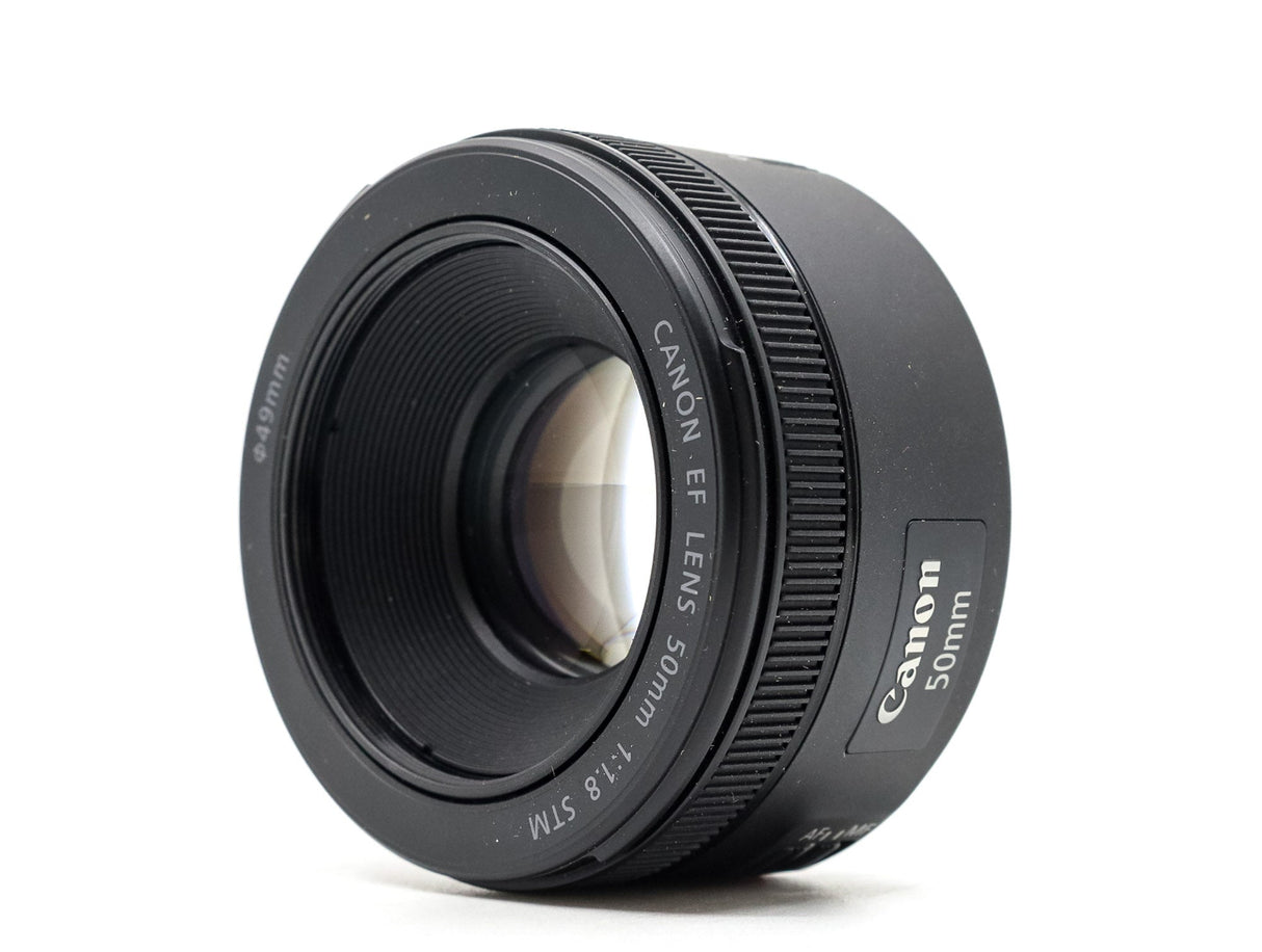 Canon EF 50mm f/1.8 STM - segunda mano - excelente estado - detalle 2 de 3 - SKU 3732070 - Camera Market
