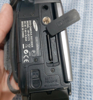 SamsungVP-DC173e8bb512b-a8d2-4ce6-8f3c-75e1e22d1711