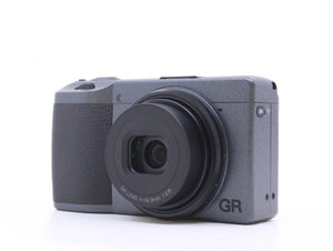 Ricoh GR III - segunda mano - excelente estado - foto principal - SKU 3717847 - Camera Market