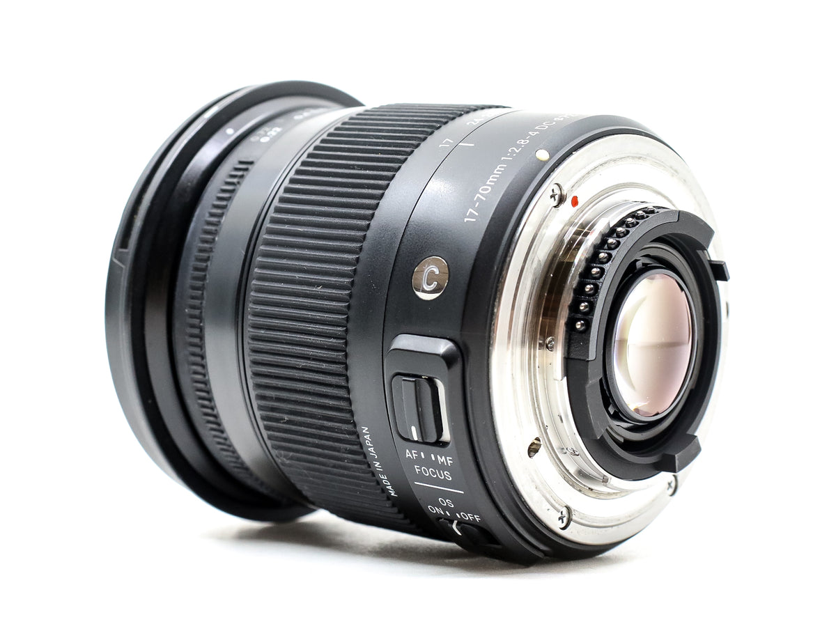 Sigma 17-70mm f/2.8-4 DC Macro OS HSM Contemporary - Canon EF-S 