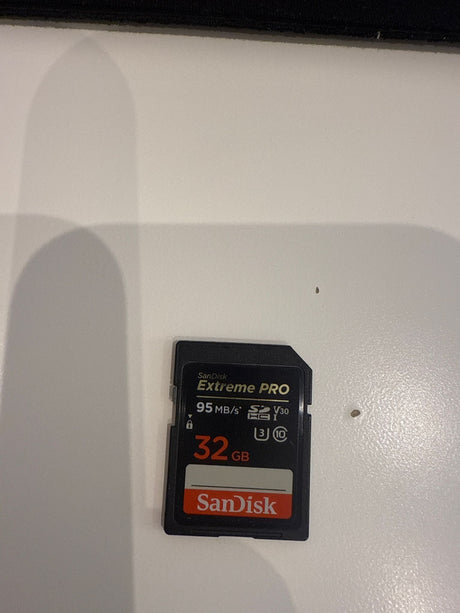 Nikon Zfc MirrorlessNikon Zfc Mirrorless DX Camera Body, Black/Silver {20.9MP}6a1c91d9-0ee8-4587-bb0c-63faa4c92bbe