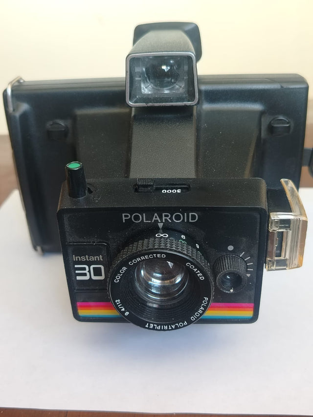polaroidInstan 30139e431f-64e7-4cf1-a85e-34128064427d