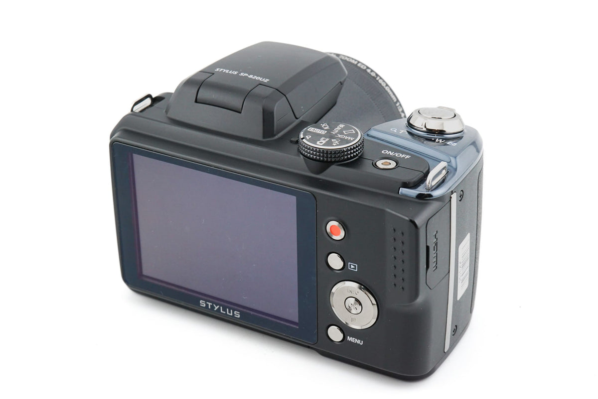 Unleash your photography skills with the Olympus SP-820UZ at