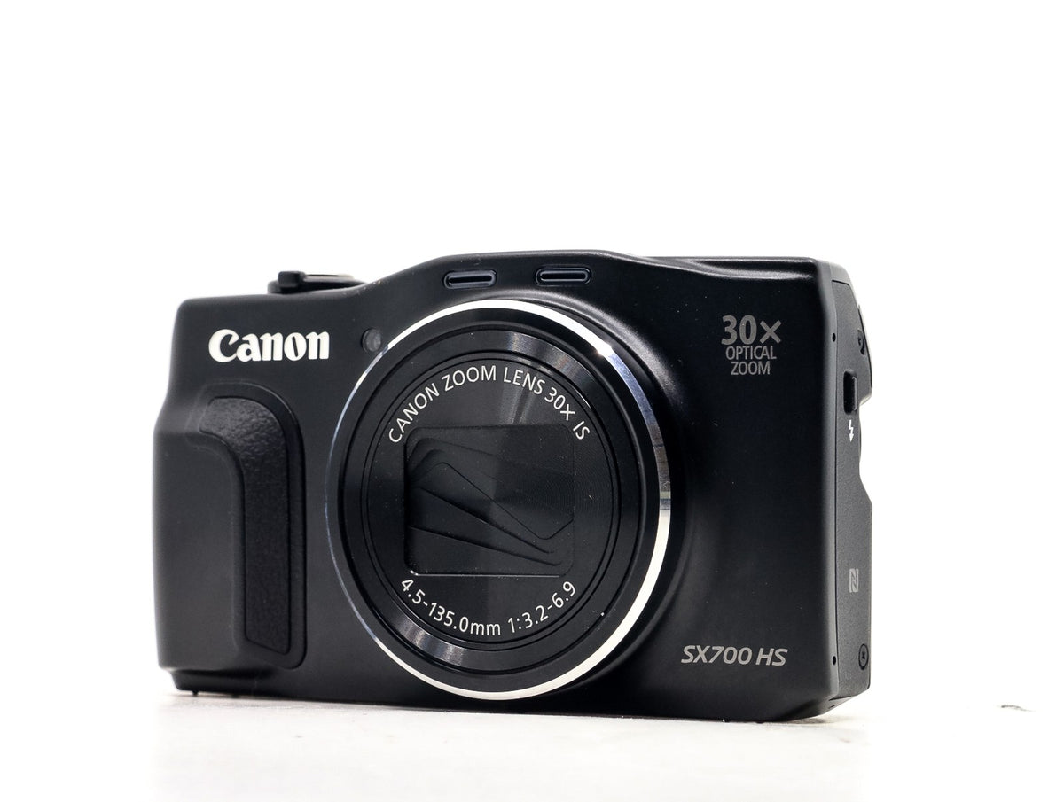 Canon PowerShot SX700 HS · main image