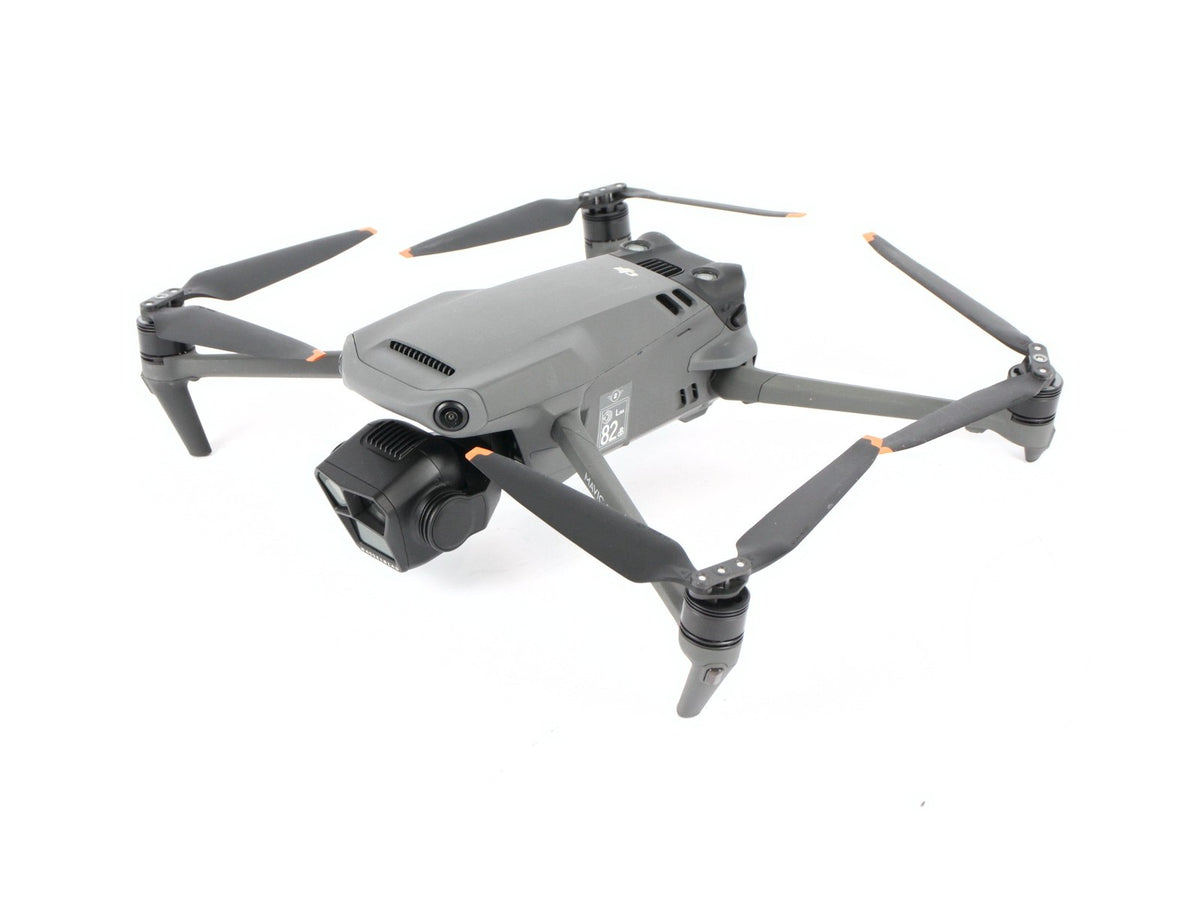 DJI Mavic 3 Pro · main image