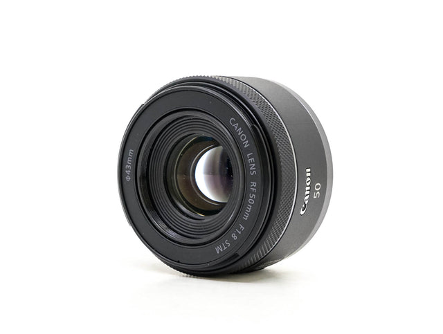 Canon RF 50mm f/1.8 STM - segunda mano - excelente estado - foto principal - SKU 3793731 - Camera Market
