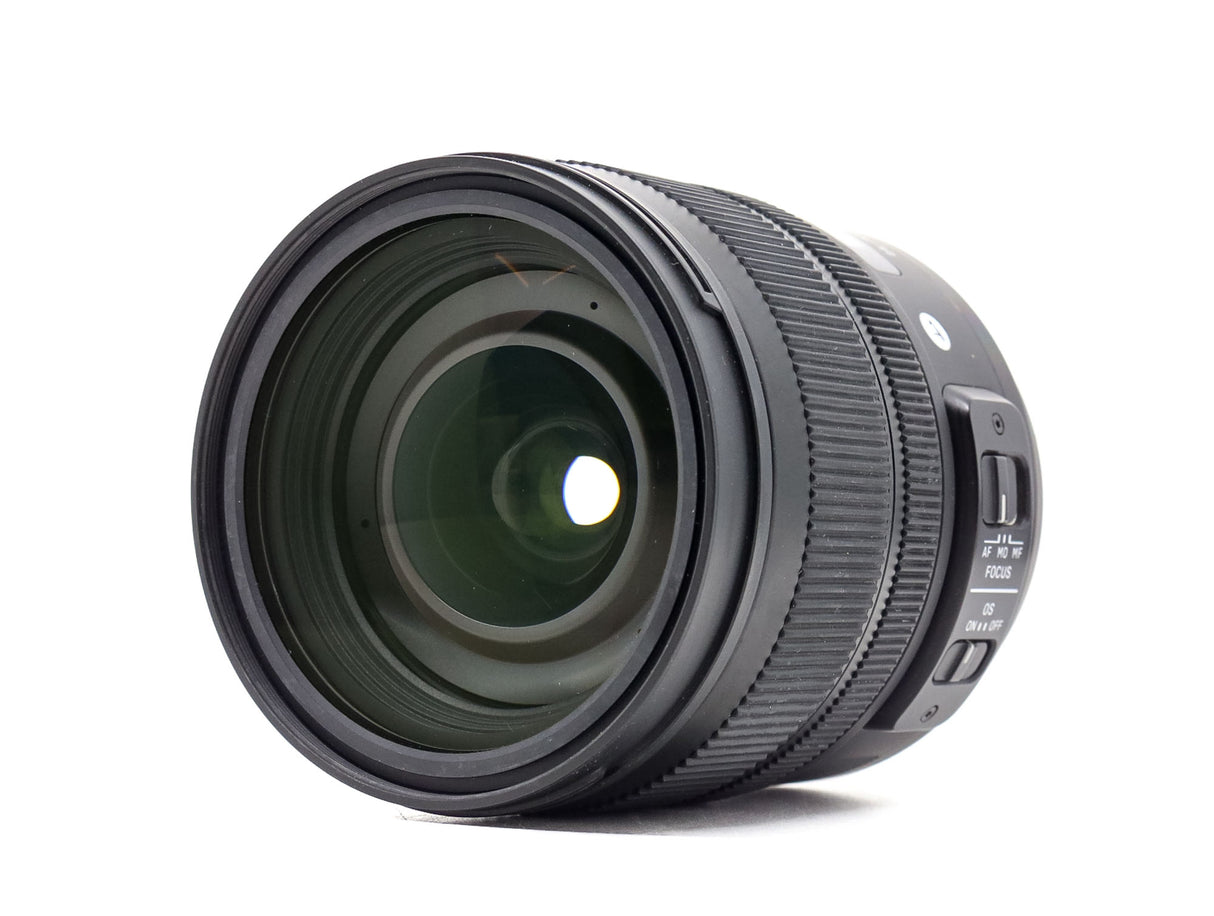 Sigma 24-70mm f/2.8 DG OS HSM ART - Canon EF Fit - segunda mano - excelente estado - detalle 2 de 5 - SKU 3711559 - Camera Ma