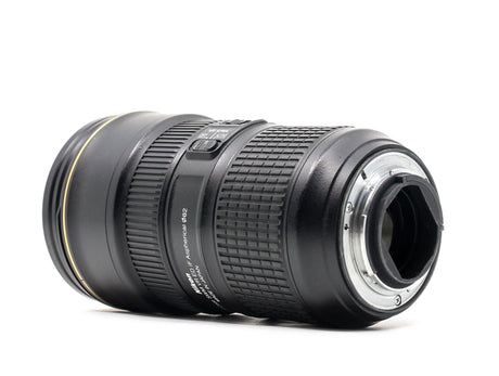 Nikon AF-S Nikkor 24-70mm f/2.8E ED VR - segunda mano - excelente estado - detalle 3 de 4 - SKU 3714665 - Camera Market