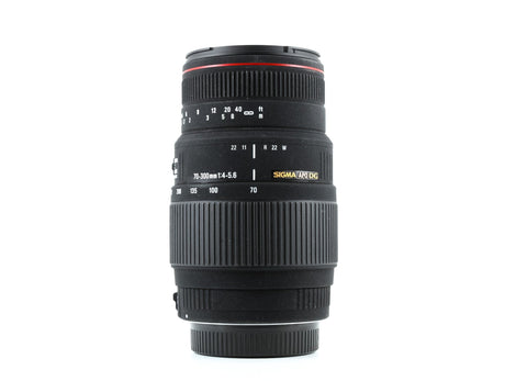 Sigma 70-300mm f/4-5.6 APO DG Macro - Sigma SA Fit
