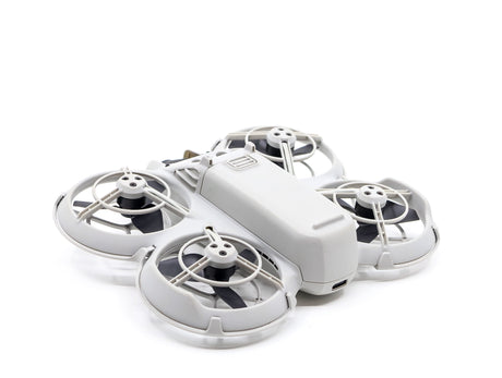 DJI Neo - segunda mano - excelente estado - detalle 5 de 5 - SKU 3658012 - Camera Market