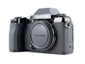 Fujifilm X-S10 - segunda mano - excelente estado - detalle 5 de 12 - SKU 3721459 - Camera Market