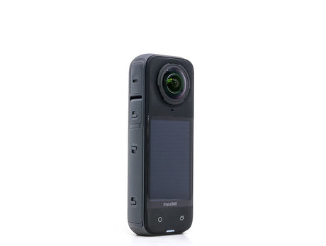 Insta360 X4