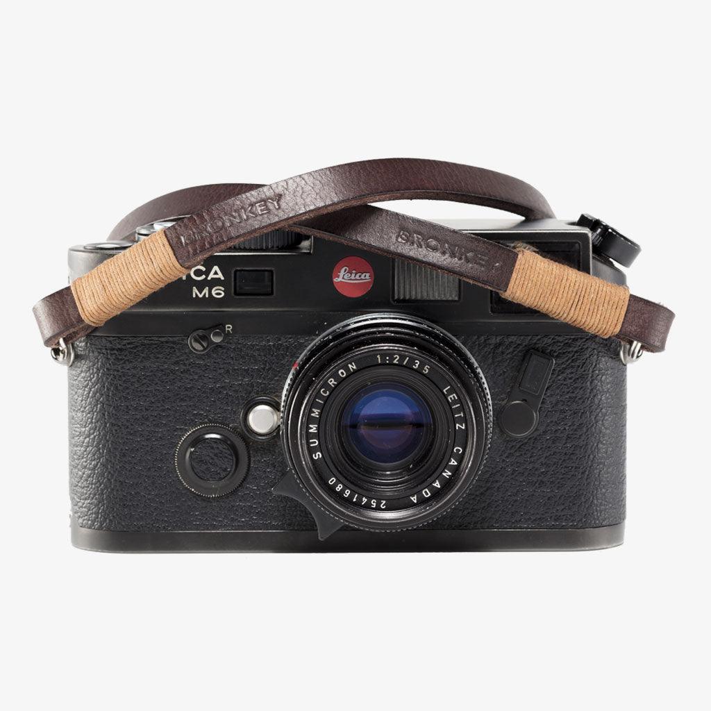 Tokyo #105 - Brown & tanned leather camera strap · imagen principal