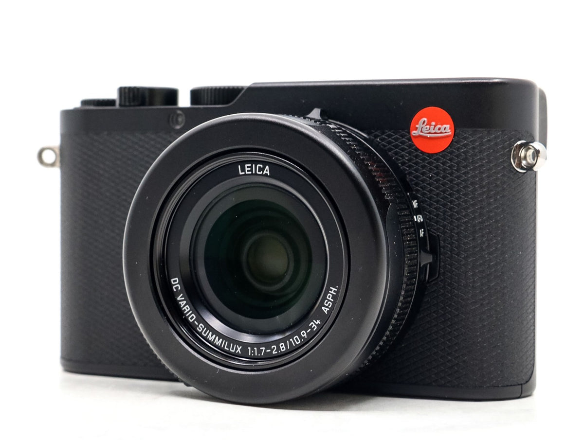Leica D-Lux 8 · main image