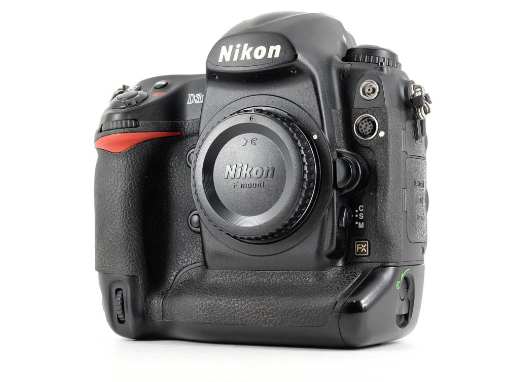 Nikon D3X · main image