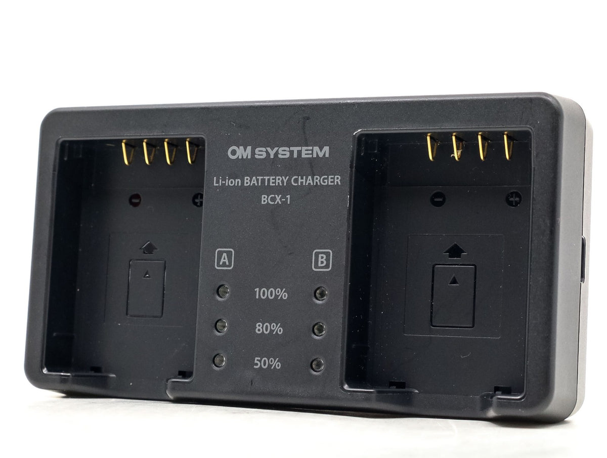 OM SYSTEM BCX-1 Charger · main image