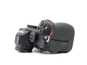 Nikon Z5 - segunda mano - excelente estado - detalle 3 de 4 - SKU 3800247 - Camera Market