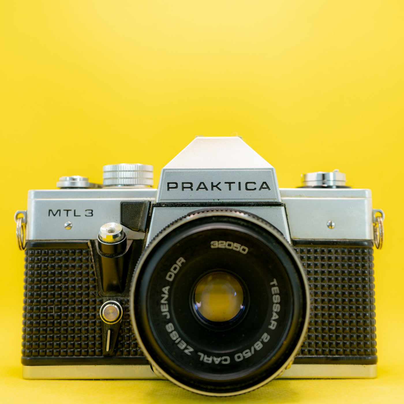 Praktica MTL3/5B (L2) + 50mm Xenar F2.8 - 35mm SLR Film Camera · imagen principal
