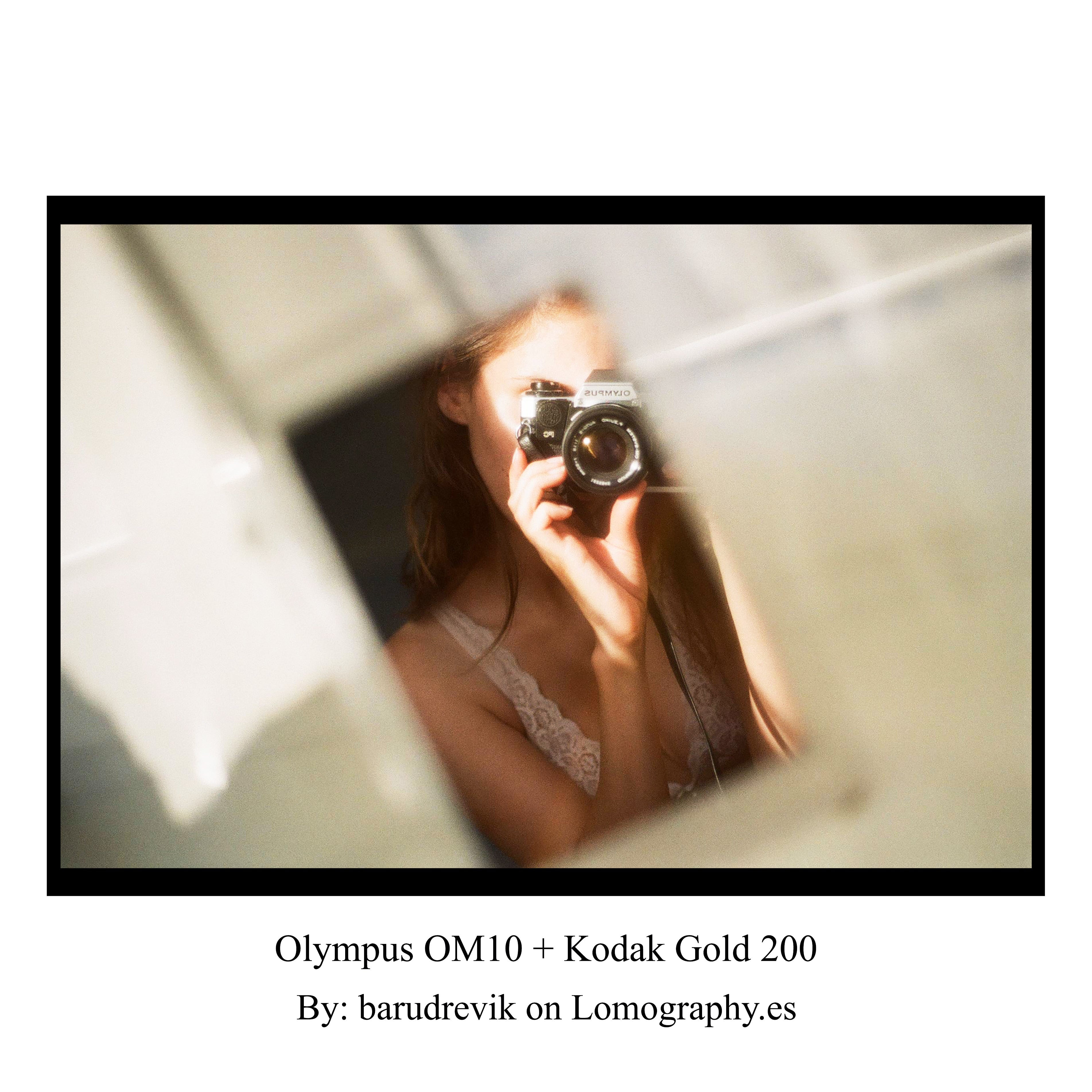 Olympus OM10 + Zuiko 50mm 1.8 - 35mm SLR Vintage Film Camera - Not